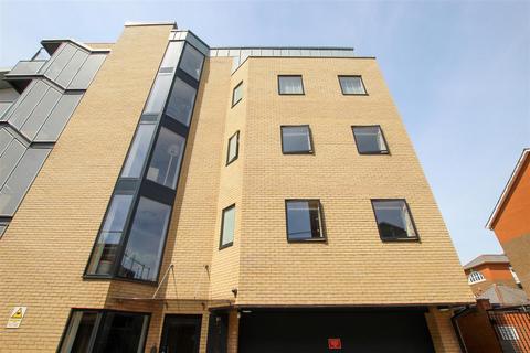 2 bedroom duplex to rent, Severn Place, Cambridge CB1