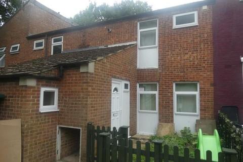 3 bedroom terraced house for sale, Gannet Lane, Wellingborough, NN8