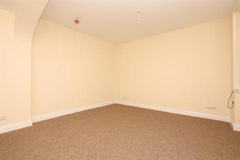 Studio to rent, 28 Park Street, Bath BA1