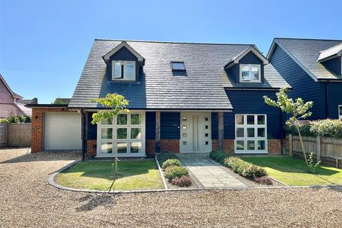 3 bedroom detached house for sale, Park Lane, Milford on Sea, Lymington, Hampshire, SO41