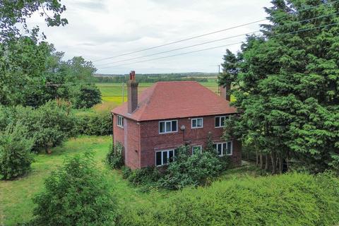 4 bedroom detached house for sale, Flotmanby Road, Muston, Filey YO14