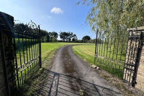 4 bedroom property with land for sale, Back Lane, Longton, Preston, PR4