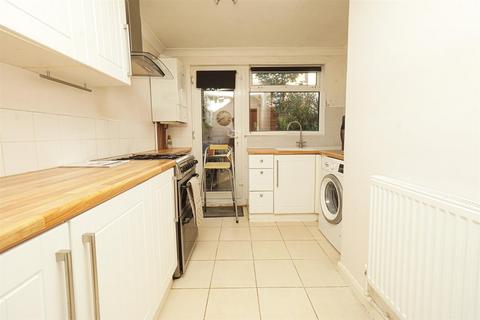 1 bedroom flat for sale, Kenilworth Road, St. Leonards-On-Sea