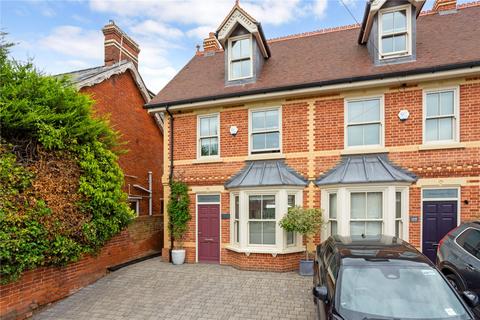 3 bedroom end of terrace house for sale, Reading Road, Henley-on-Thames, Oxfordshire, RG9