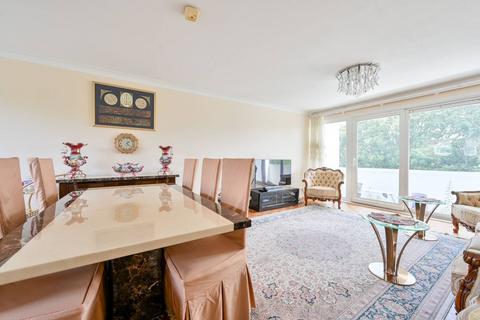 2 bedroom flat for sale, Hillcrest Road, Ealing, London, W5