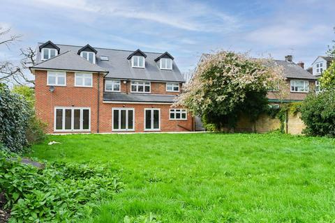 6 bedroom detached house for sale, Hermitage Close, South Woodford, London, E18