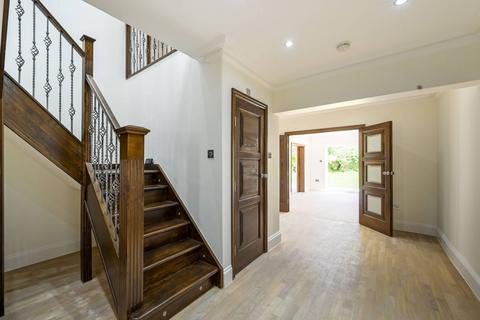 6 bedroom detached house for sale, Hermitage Close, South Woodford, London, E18