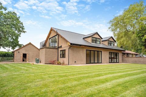 5 bedroom detached house for sale, Hoop Road, Penallt, Monmouth