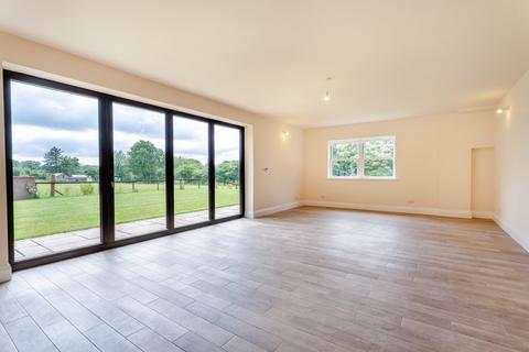 5 bedroom detached house for sale, Hoop Road, Penallt, Monmouth