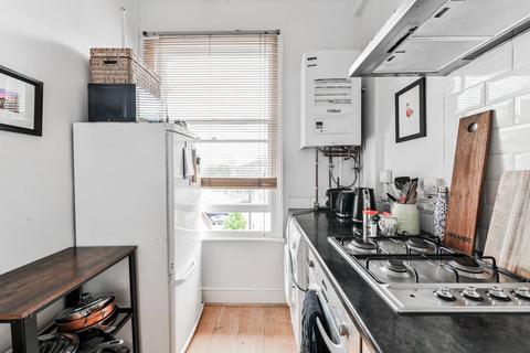 1 bedroom flat to rent, Brooke Road, Stoke Newington, London, N16