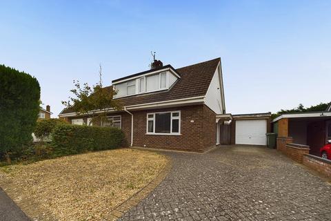 40 Calgary Drive, Worcester, WR2 4DS