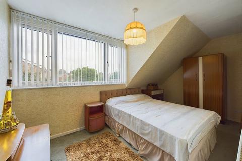 40 Calgary Drive, Worcester, WR2 4DS