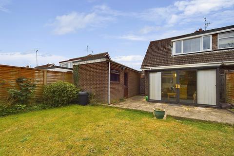 40 Calgary Drive, Worcester, WR2 4DS