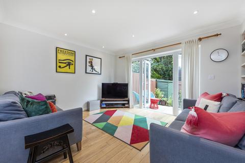 2 bedroom terraced house for sale, Leconfield Road, London, N5