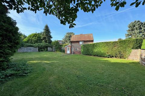 Residential development for sale, Busbridge - Godalming - No Onward Chain