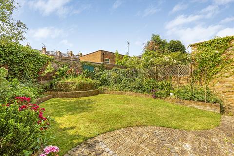 44 Lancaster Park, Richmond, TW10 6AD