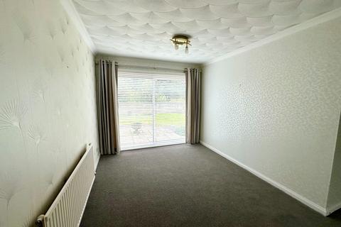 2 bedroom detached house to rent, Gleneagles Park, Bothwell, Glasgow