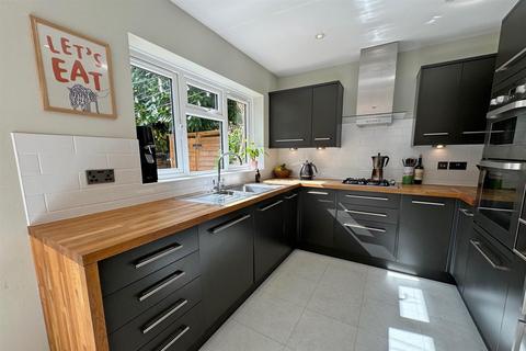 3 bedroom detached house for sale, Godalming