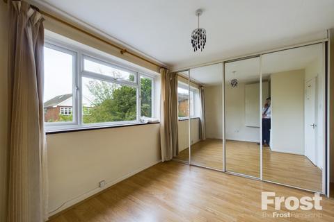 1 bedroom end of terrace house for sale, Seaton Drive, Ashford, Surrey, TW15