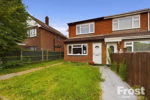 1 bedroom end of terrace house for sale, Seaton Drive, Ashford, Surrey, TW15