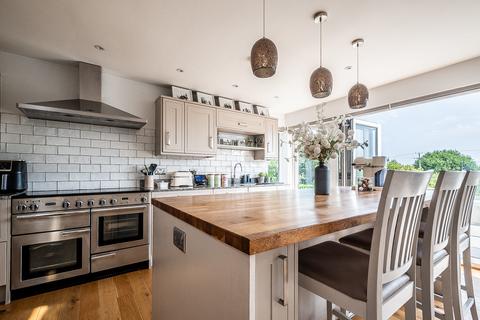 1 Higher Marsh Row, Exminster, Exeter, EX6 8EB