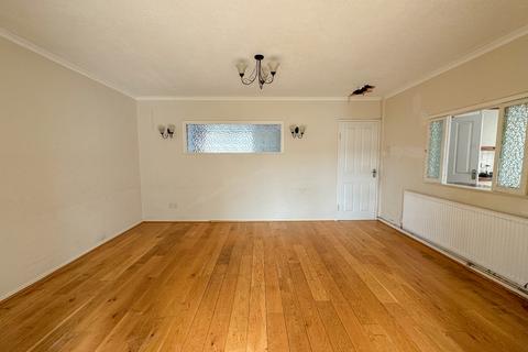 257 Ashingdon Road, Rochford, SS4 1UA