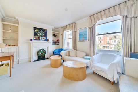 2 bedroom apartment for sale, The Pantiles, Tunbridge Wells, TN2