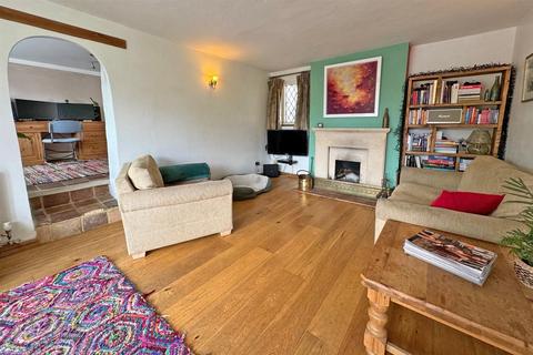 3 bedroom detached house for sale, Godalming - No Onward Chain