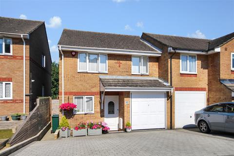 65 Crest Way, Portslade, Brighton, BN41 2EY