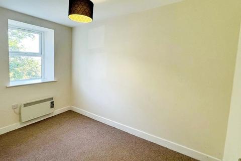 2 bedroom apartment to rent, Airedale House, Leeds LS13