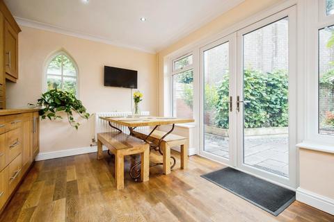 68 Bondgate, Castle Donington, Derby, DE74 2NR