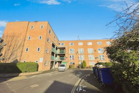 2 bedroom apartment for sale, The Danes, Basingstoke RG21