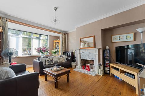 3 bedroom end of terrace house for sale, Croydon Road, Beddington