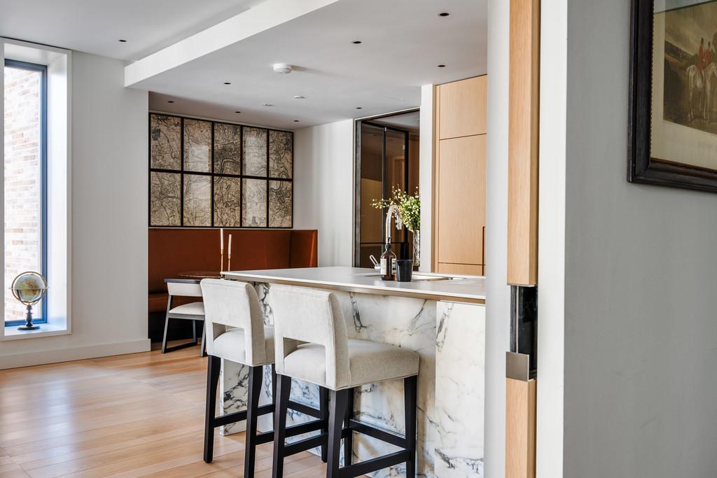 Floral Court 20
