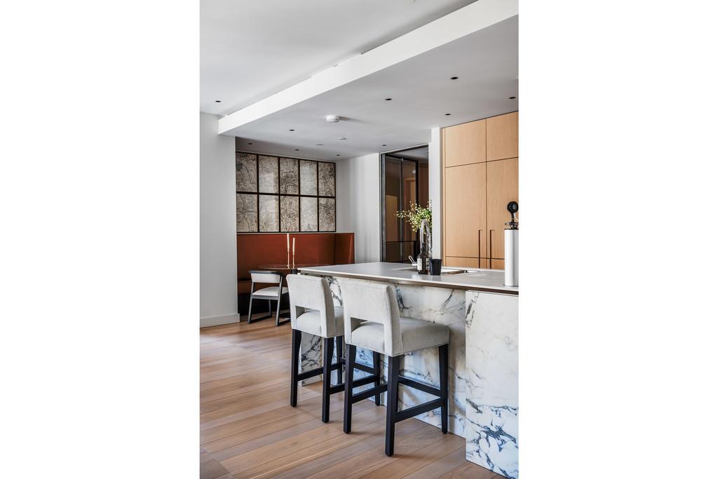 Floral Court 21b
