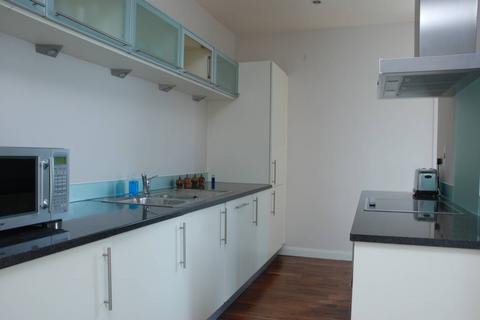 2 bedroom flat to rent, Discovery Dock West, Canary Wharf, London, E14