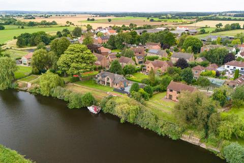 6 bedroom detached house for sale, Main Street, West Haddlesey, Selby