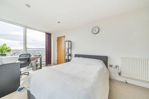 2 bedroom flat for sale, Distillery Tower, Deptford, London, SE8