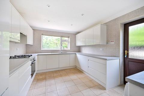 4 bedroom detached house for sale, Tamesis Gardens, Worcester Park, KT4