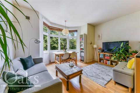 1 bedroom apartment for sale, Tooting Bec Gardens, Streatham