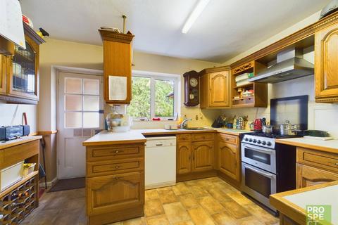 4 bedroom bungalow for sale, Stompits Road, Holyport, Maidenhead, Berkshire, SL6