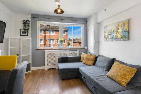 2 bedroom flat for sale, Druid Street, Bermondsey, SE1