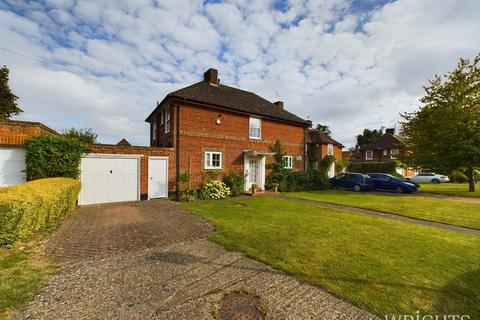 4 bedroom detached house for sale, Guessens Road, Welwyn Garden City AL8