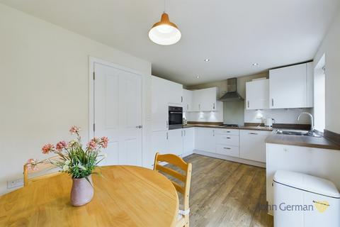 3 bedroom townhouse for sale, Litton Croft, Ashbourne