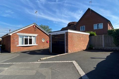 3 bedroom detached bungalow for sale, Pine Walk, Uttoxeter