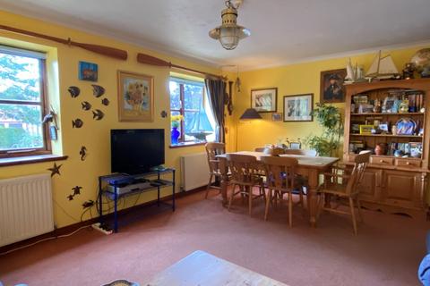 2 bedroom flat for sale, Slade Court, Cromer NR27