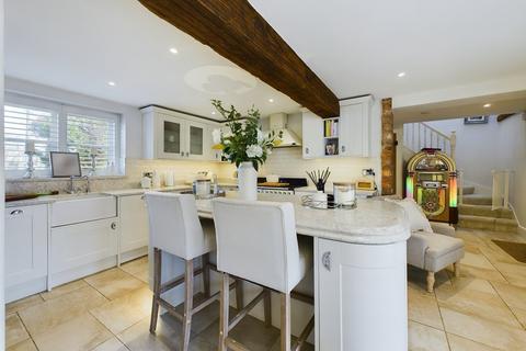 3 bedroom barn conversion for sale, The Hawthornes, Wimbolds Trafford