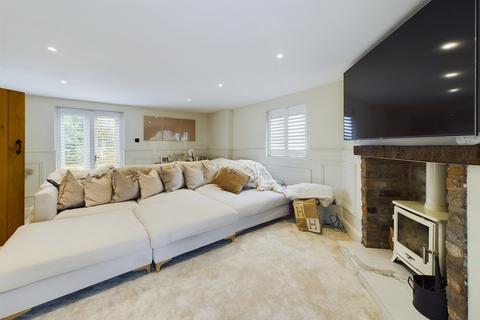 3 bedroom barn conversion for sale, The Hawthornes, Wimbolds Trafford