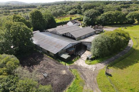 3 bedroom equestrian property for sale, Cross Hands, Llanelli, SA14