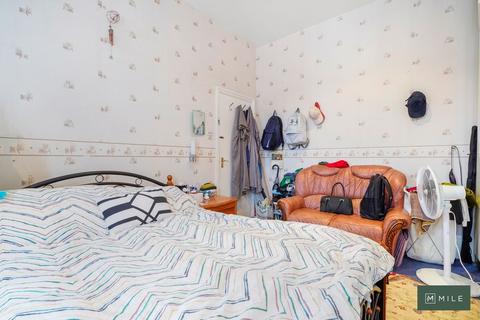 5 bedroom terraced house for sale, Wendover Road, London NW10